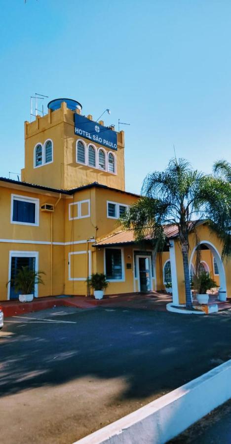 Hotel Sao Paulo Inn سانتا ريتا دو باسا كواترو المظهر الخارجي الصورة